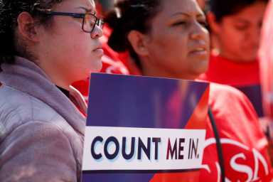 Tribunal Federal bloquea orden de Trump que busca excluir a indocumentados del Censo 2020