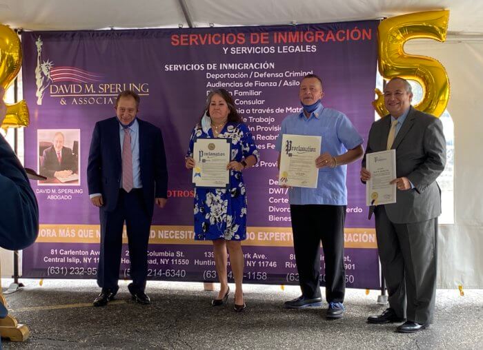 Abogado David Sperling cumple 25 años sirviendo a la comunidad de Long Island