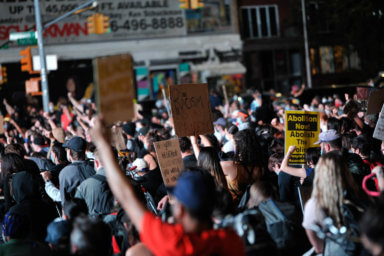 Una Multitud Masiva en el Barclays Center pide Justicia Para Breonna Taylor