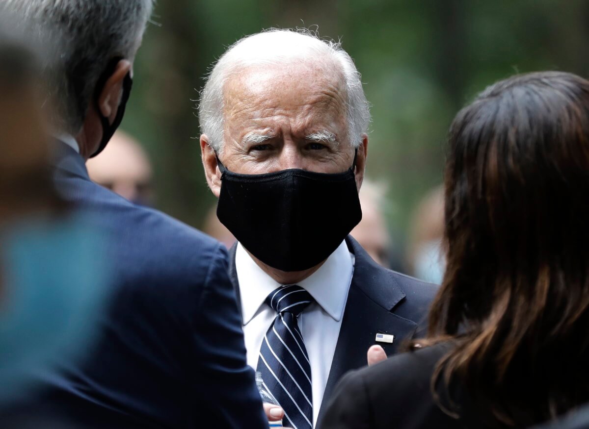 Biden amplía su ventaja sobre Trump en las encuestas