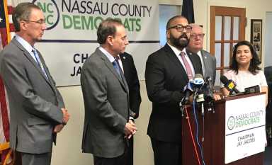 Senador Kevin Thomas es reelegido en el 6to. distrito de Nassau