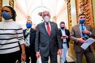 Los demócratas inician el proceso para un segundo juicio político a Trump