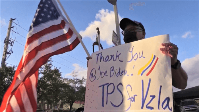 Venezolanos en EEUU reciben con 'gran alivio' el TPS otorgado por Biden