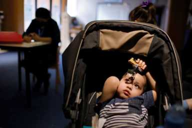 Los CDC extienden moratoria para desalojos hasta el 30 de junio