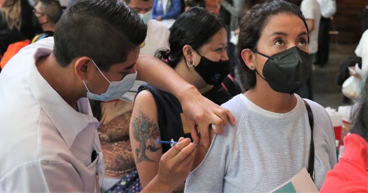 El 80% de adultos en Nassau han recibido al menos una dosis de vacuna contra el COVID-19