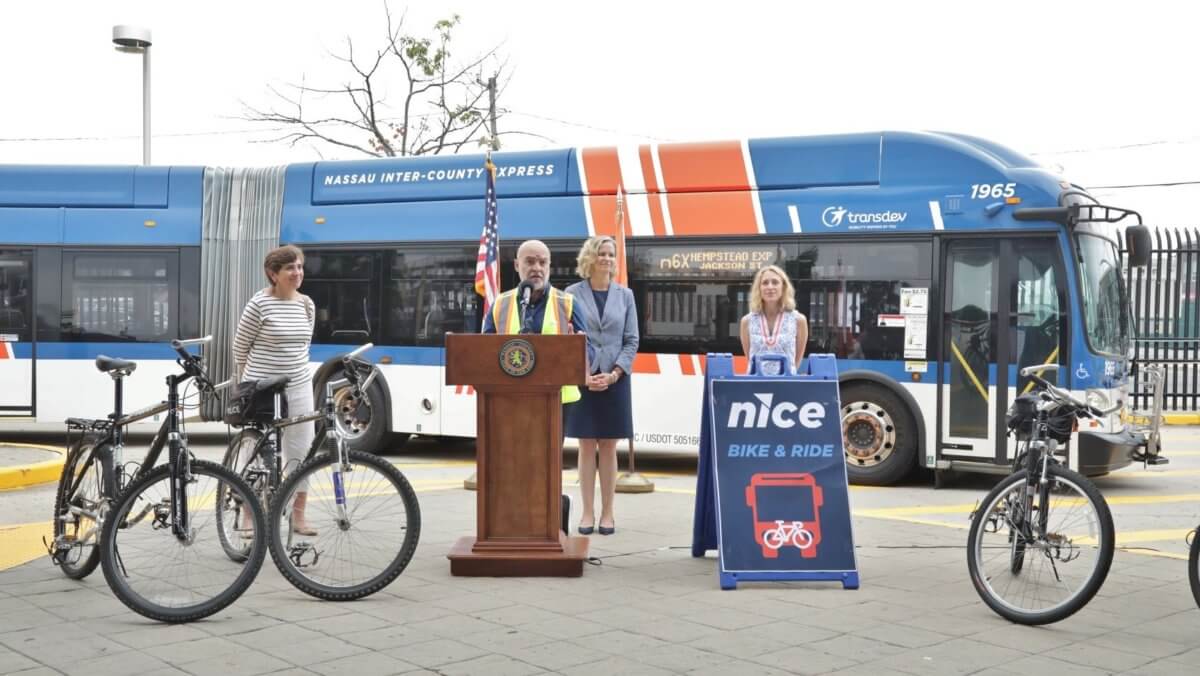 Buses de NICE ofrecen portabicicletas en ciertas rutas