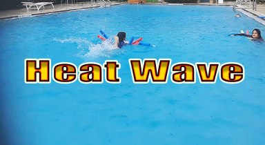Abren centros de enfriamiento y amplían horario de piscinas y playas durante la ola de calor