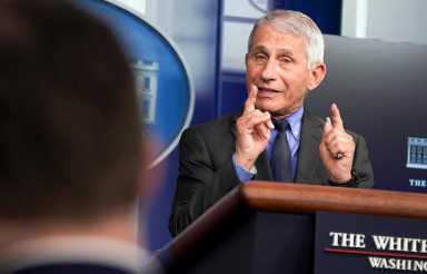 Administración Biden augura que 3ra. dosis para todos será aprobada en futuro