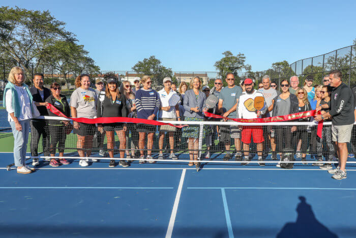 Estrenan 21 canchas para jugar Pickleball en condado de Nassau