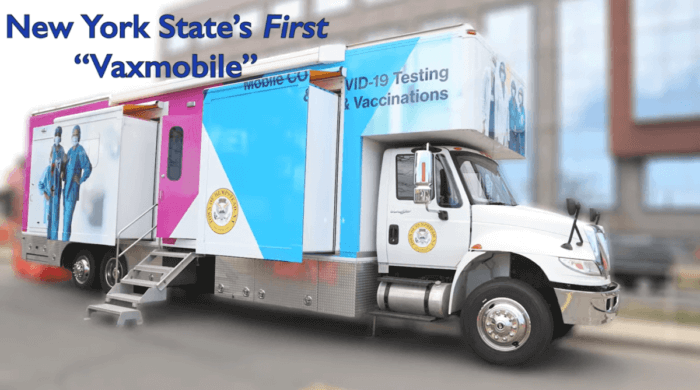 'Vaxmobile' vacuna en Hempstead, Long Beach, Elmont y Westbury