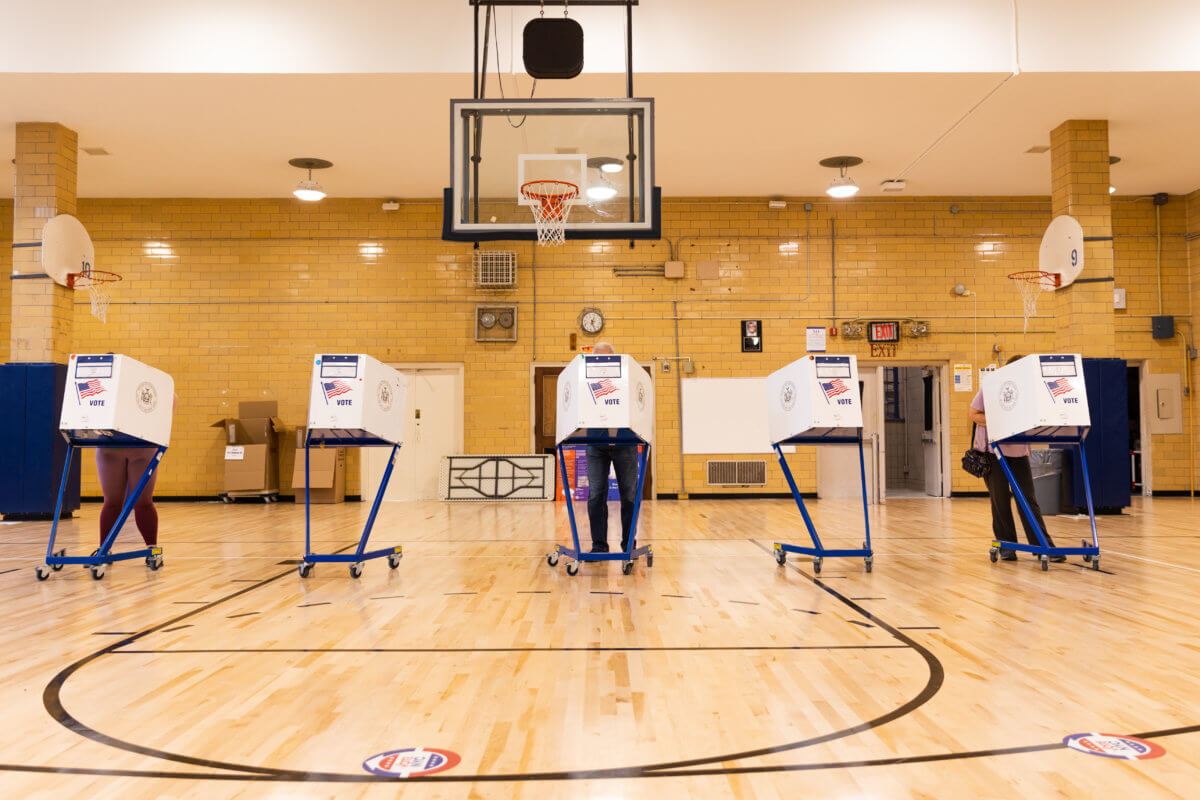 GUÍA PARA VOTAR: Conozca quién está en la boleta para las elecciones generales del 2 de noviembre en la ciudad de Nueva York