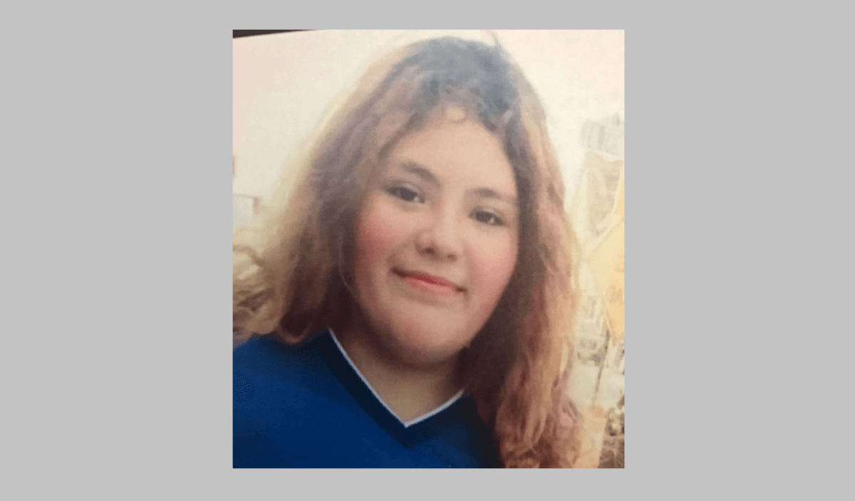 Adolescente hispana reportada desaparecida en Westbury