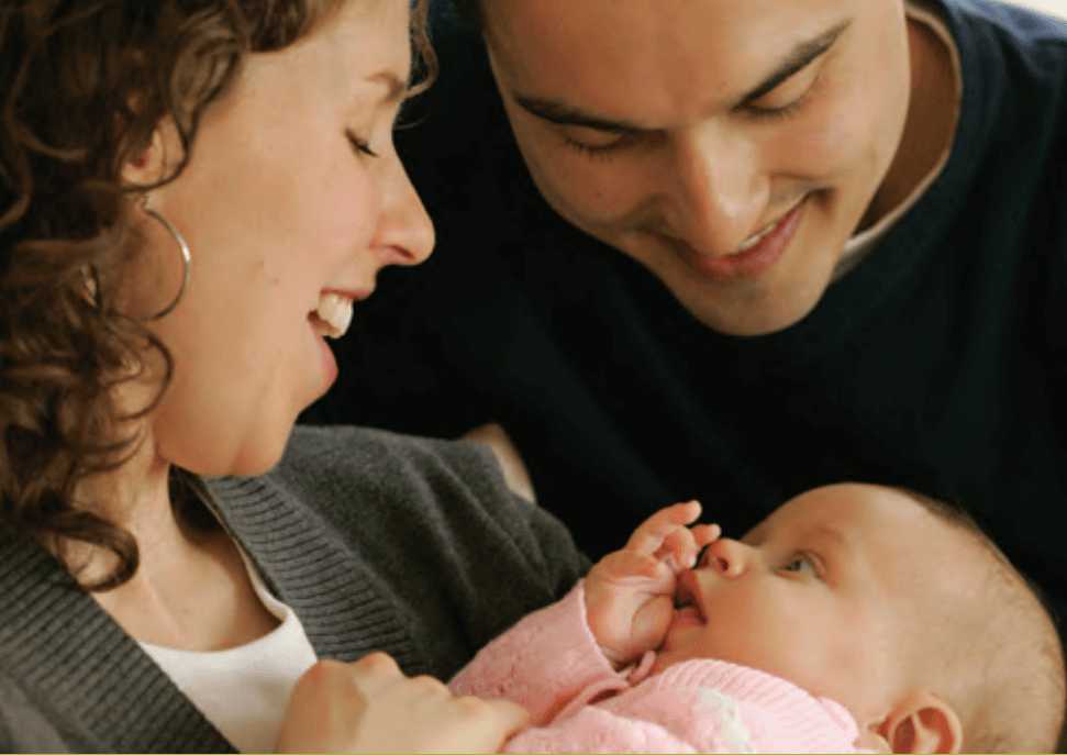 Departamento de Salud anuncia nuevos servicios para padres primerizos y bebés