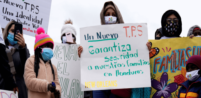 Senadores piden renovar TPS para El Salvador, Honduras, Nicaragua y Guatemala