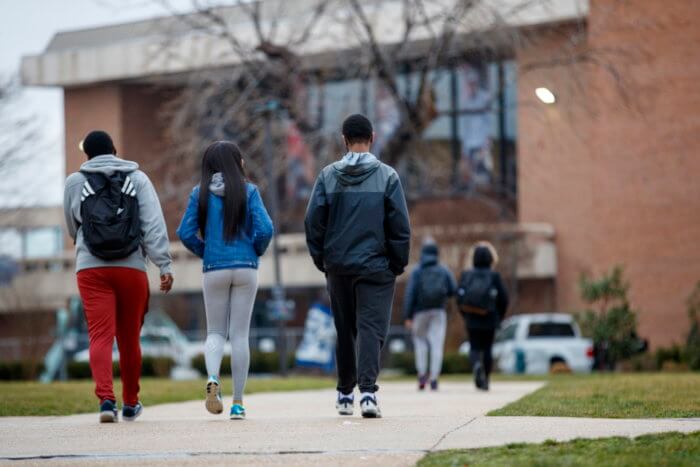 Publican guías para la salud mental de los estudiantes universitarios