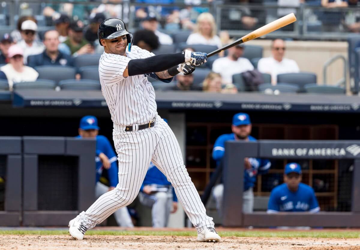 Venezolano Torres pega cuadrangular y remolca el triunfo de los Yankees