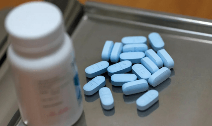 Hispano arrestado por distribuir medicamentos adulterados contra el VIH