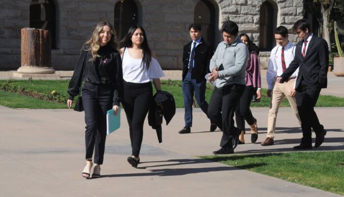 Nassau aprueba programa de pasantías remuneradas para estudiantes universitarios