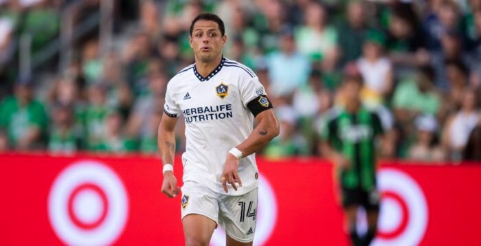 México sin 'Chicharito' Hernández ante Perú y Colombia