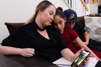 Los hispanos sufren más perjuicios por estafas telefónicas en EEUU