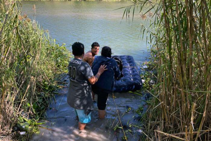 Más de 80.200 salvadoreños intentaron entrar irregularmente a EEUU en 2022