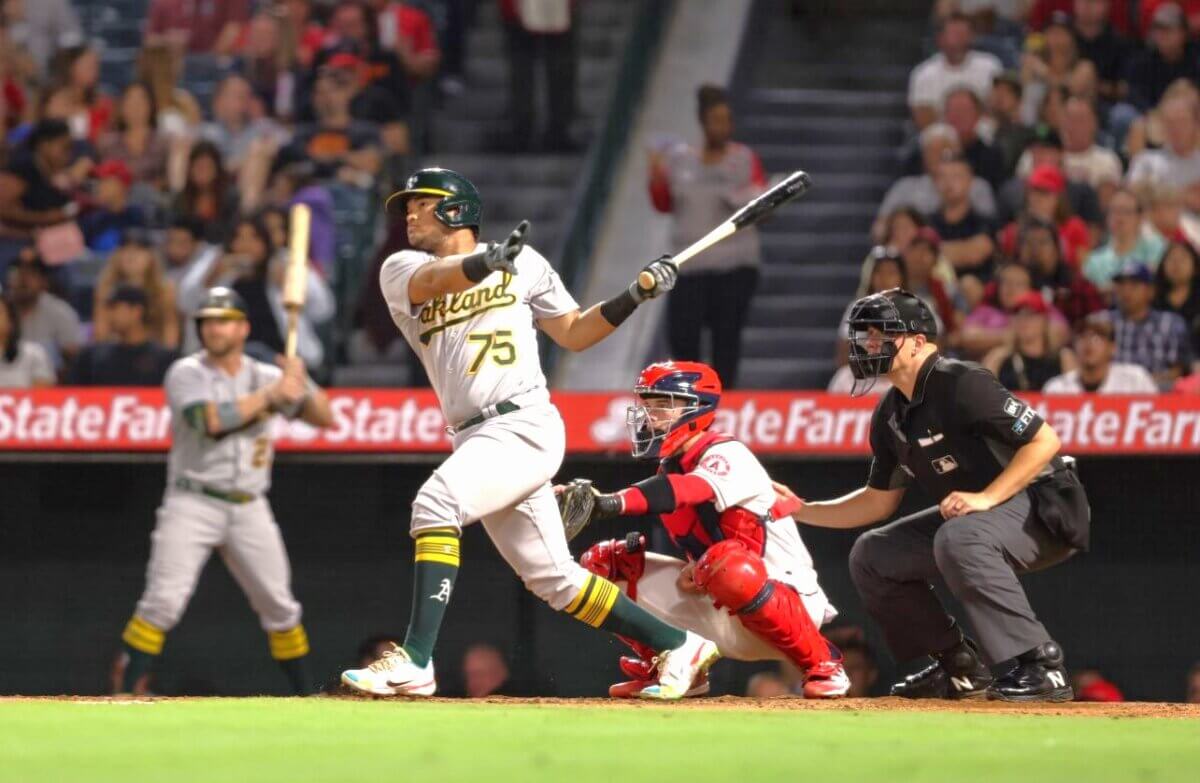 Colombiano Jordan Díaz se luce ante Yankees