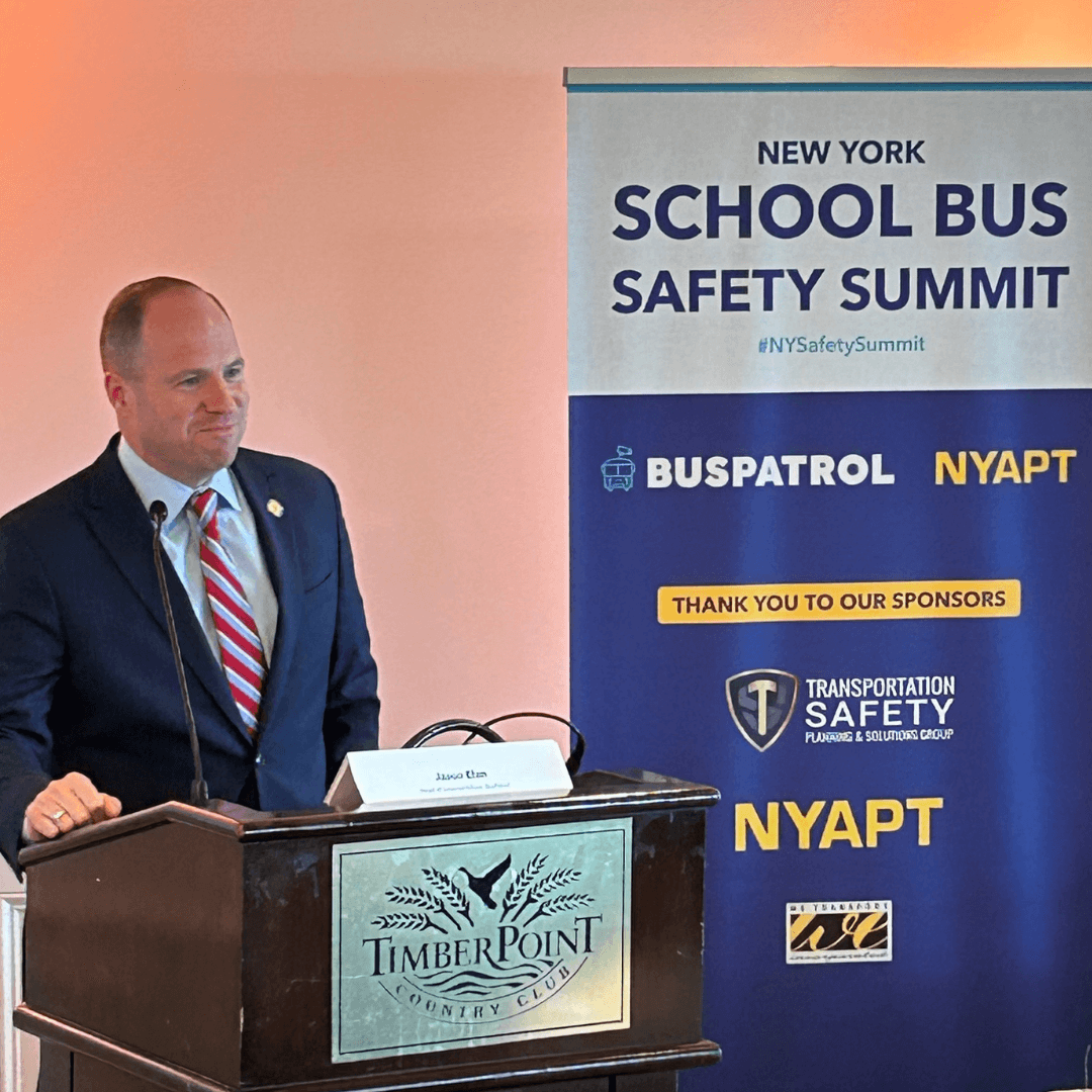 BusPatrol organizó la Cumbre Inaugural de Seguridad de Autobuses Escolares de Nueva York en asociación con NYAPT