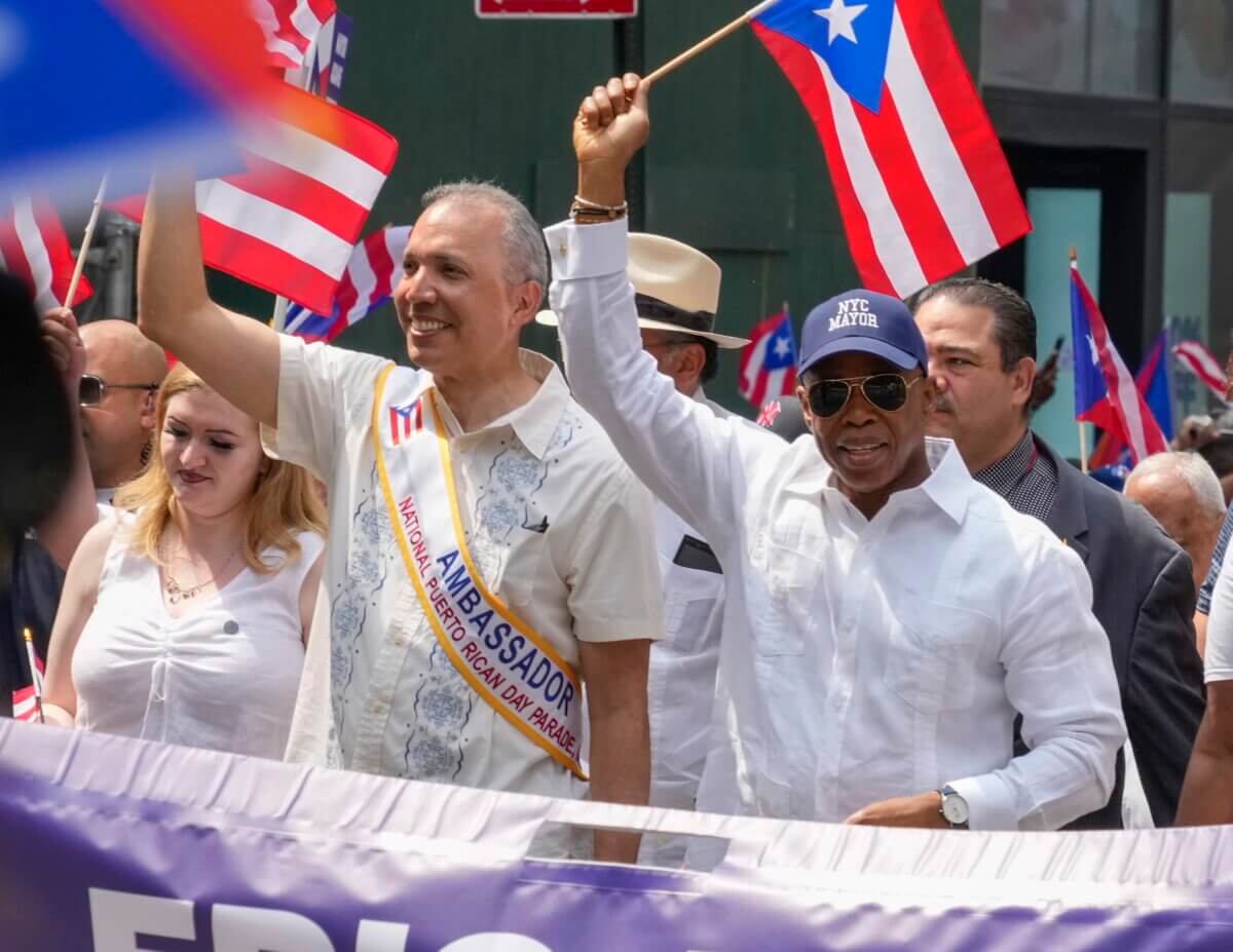 Comunidad puertorriqueña celebra al máximo su tradicional desfile en NY
