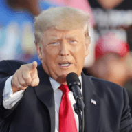 Trump amenaza eliminar la ciudadanía automática para hijos de indocumentados