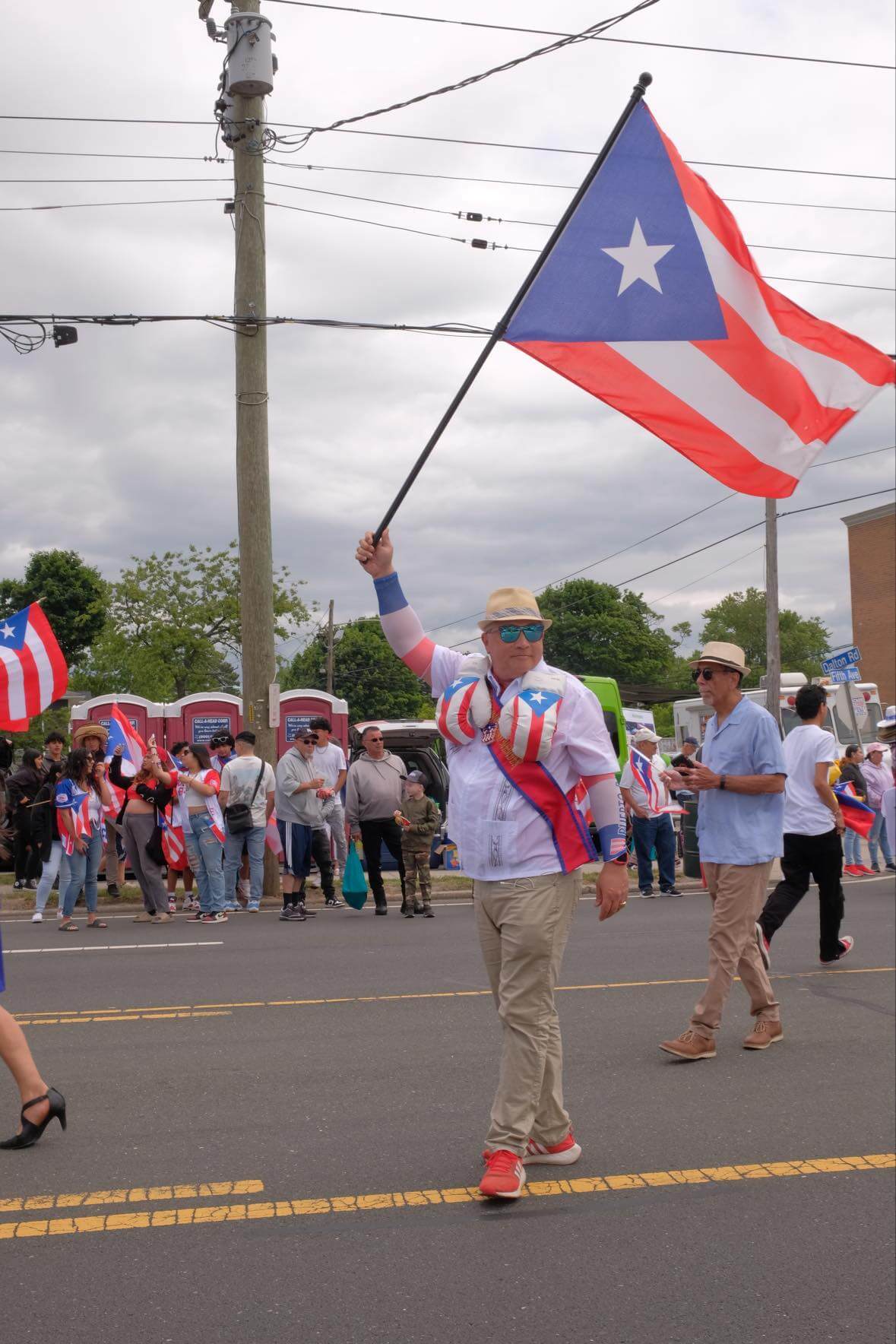 Desfile Puertorriqueño/Hispano en Long Island enarbola nuestra identidad cultural