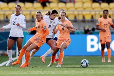 EEUU empata con Países Bajos y comparte la cima en Mundial Femenino