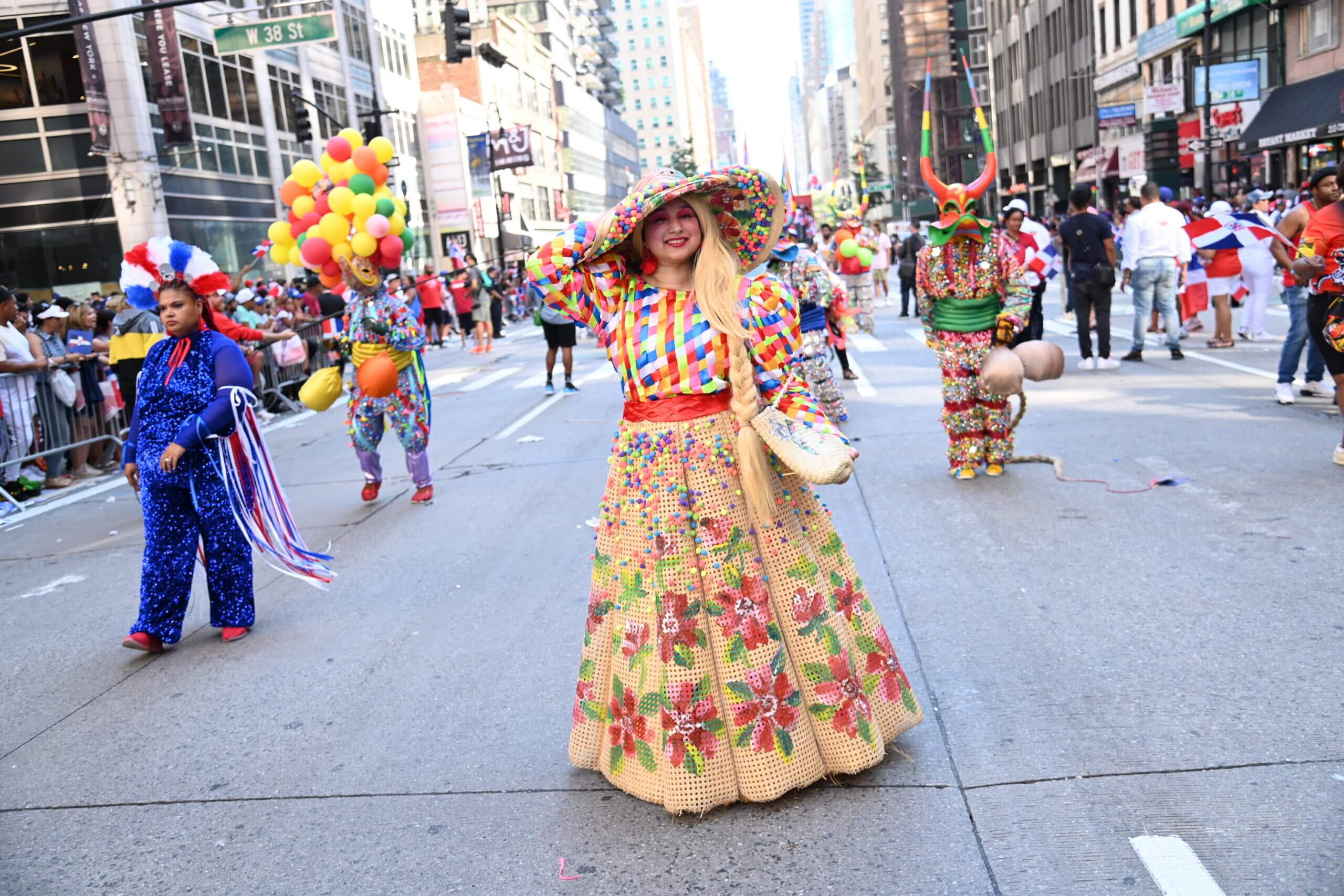 Derroche de alegría, colorido y cultura en el Desfile Dominicano de Nueva York