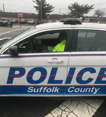 Maestro arrestado en Bellport por tener relaciones sexuales con un estudiante