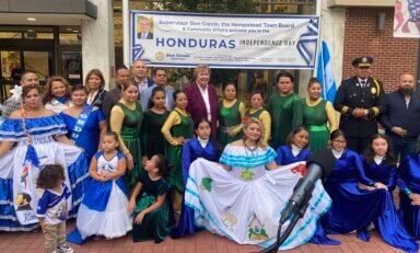 Town de Hempstead celebra por lo alto la Independencia de Honduras