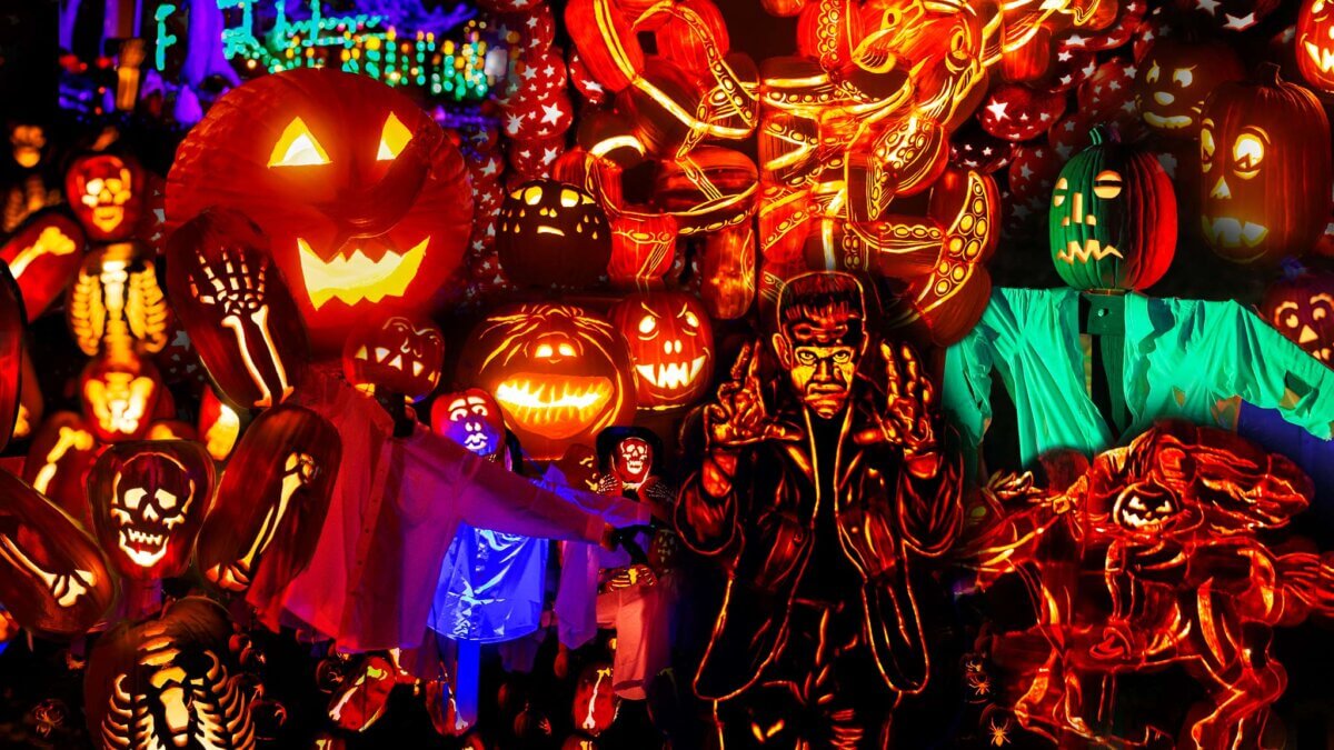 Vívelo LI : Resplandenciente espectáculo Great Jack O'Lantern Blaze