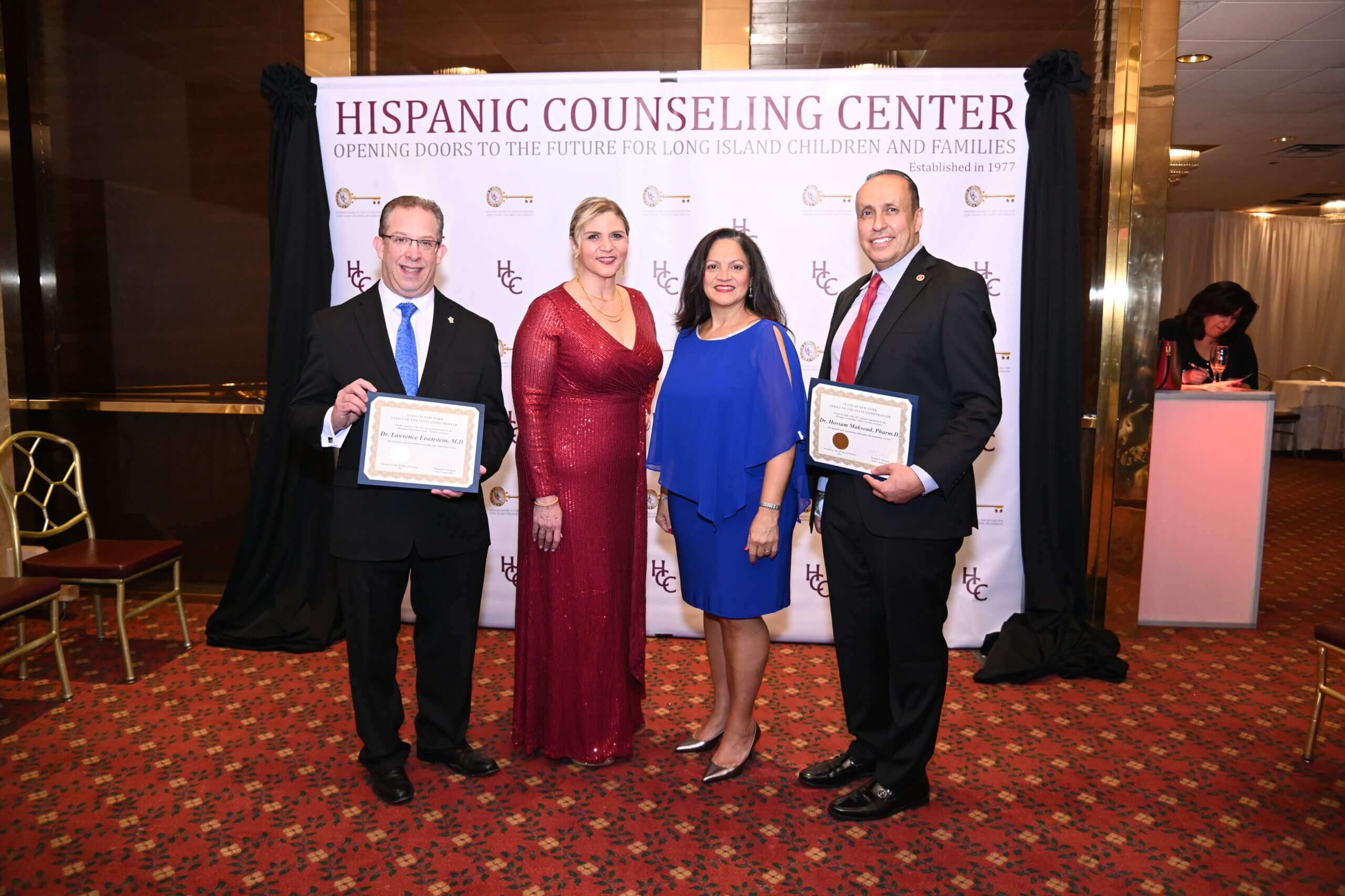 Hispanic Counseling Center celebra la Gala de su 46 aniversario transformando vidas