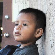 Fiscales de 19 estados piden no enviar niños inmigrantes a albergues sin licencia estatal