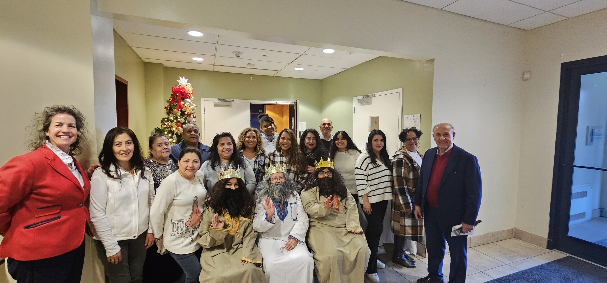 Celebración de los Reyes Magos en Círculo de la Hispanidad