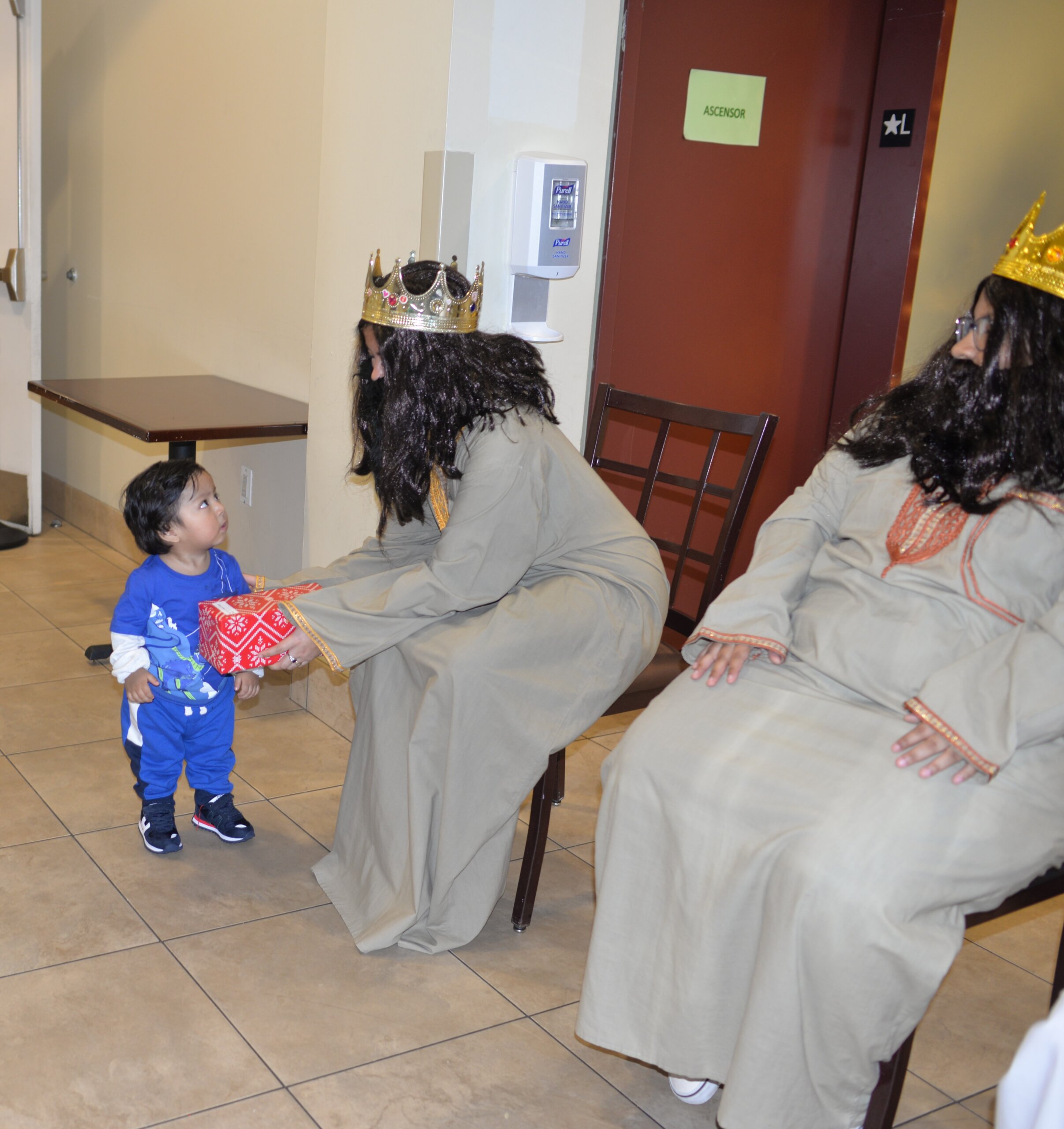 Celebración de los Reyes Magos en Círculo de la Hispanidad