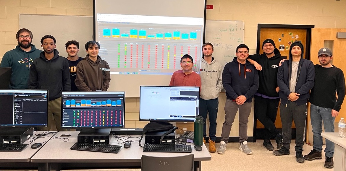 Estudiantes de universidad de Suffolk obtienen el 3er. puesto en competencia cibernética nacional