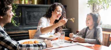Fomentando la alimentación saludable para un peso saludable