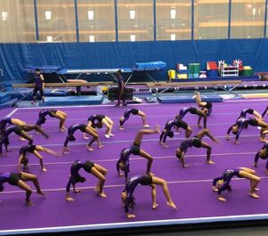 Talentos en Movimiento: El Harlem Gymnastics Invitational de la Fundación Wendy Hilliard