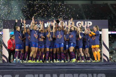 EEUU campeón de la primera Copa Oro femenina