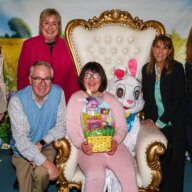 Conejito de Pascua llevó alegría a niños con necesidades especiales en Town de Hempstead