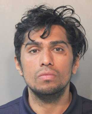 Hispano de Hempstead arrestado por robos en parquímetros de Nassau
