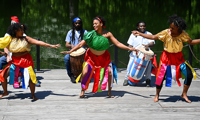 Flushing Town Hall, Global Mashups, Música caribeña, Diversidad cultural