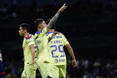 América humilla a New England y pasa fácil a semifinales