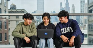 Hunter_College_Students_Laptop