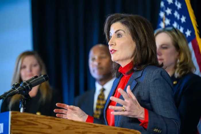 Gobernadora Hochul