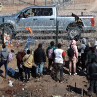 Gobierno de Biden propone elevar los estándares para solicitar asilo en la frontera